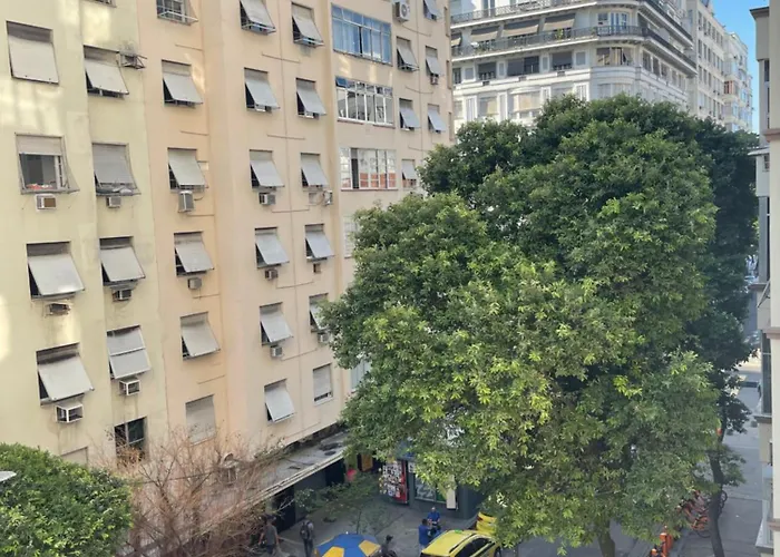 Quadra Praia! Loft Industrial Requintado Novo Para 4 Pessoas Vizinho Copacabana Palace! Rio de Janeiro